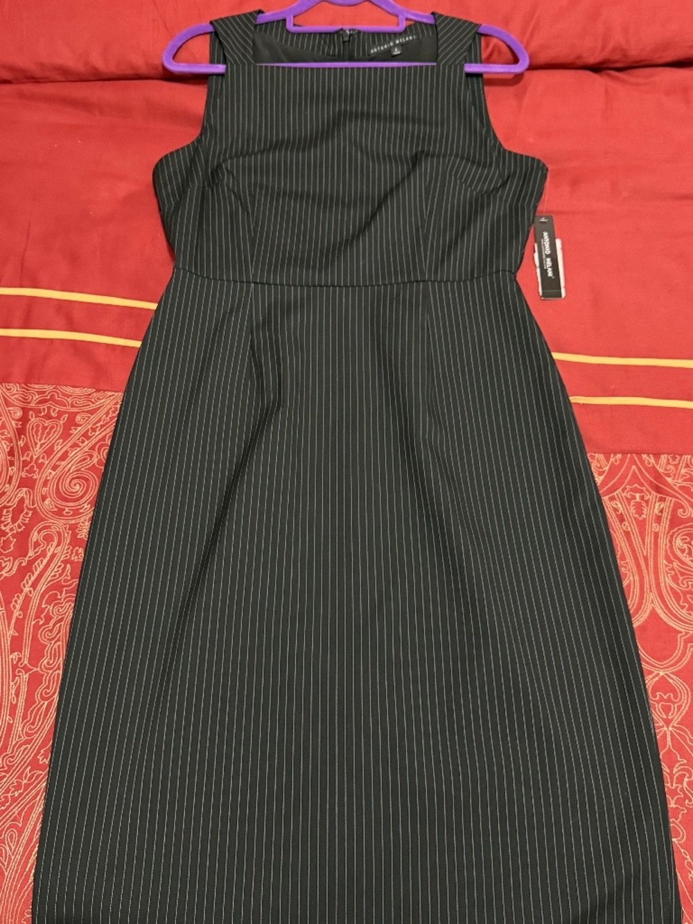 NEW w/tags ANTONIO MELANI PINSTRIPED DRESS - SIZE 6